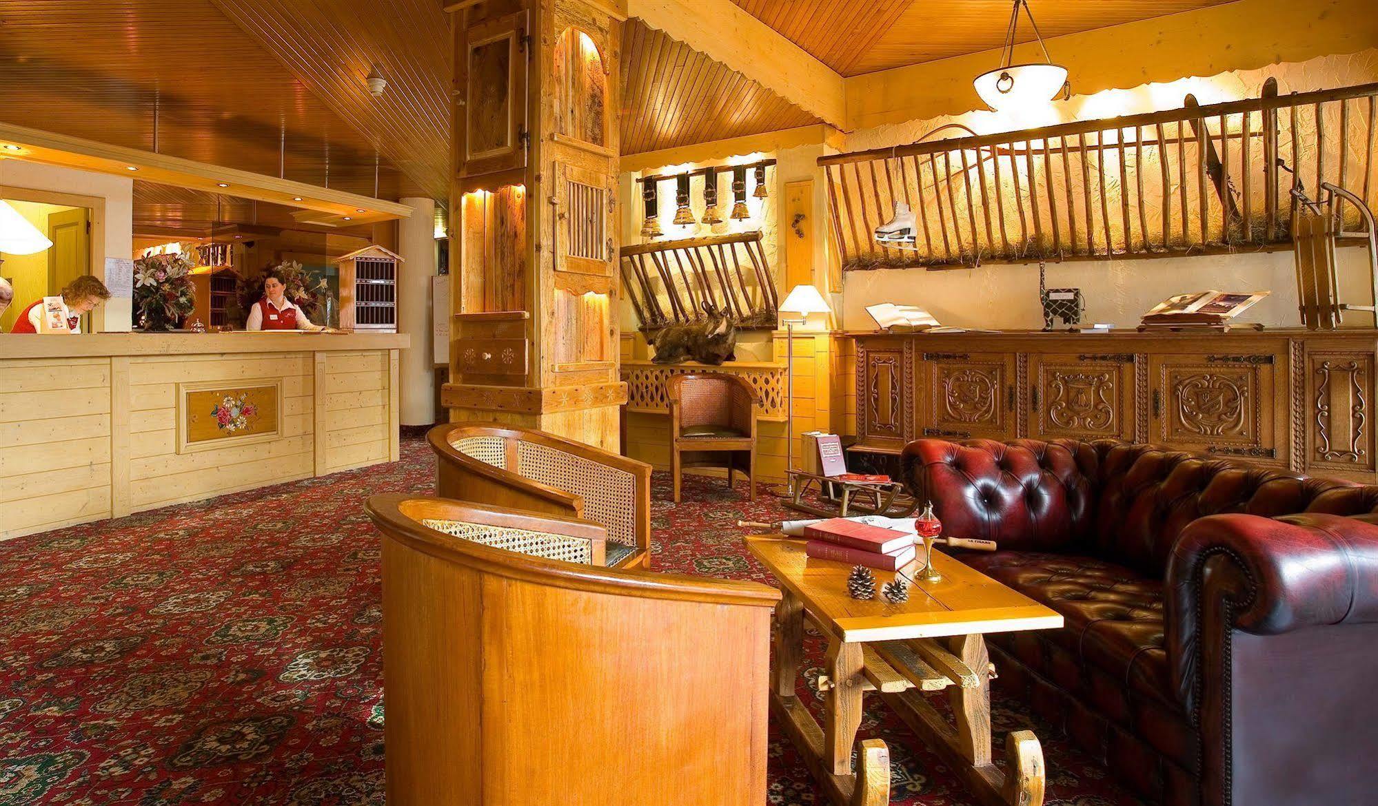 Carlina Hotel La Clusaz Exterior photo